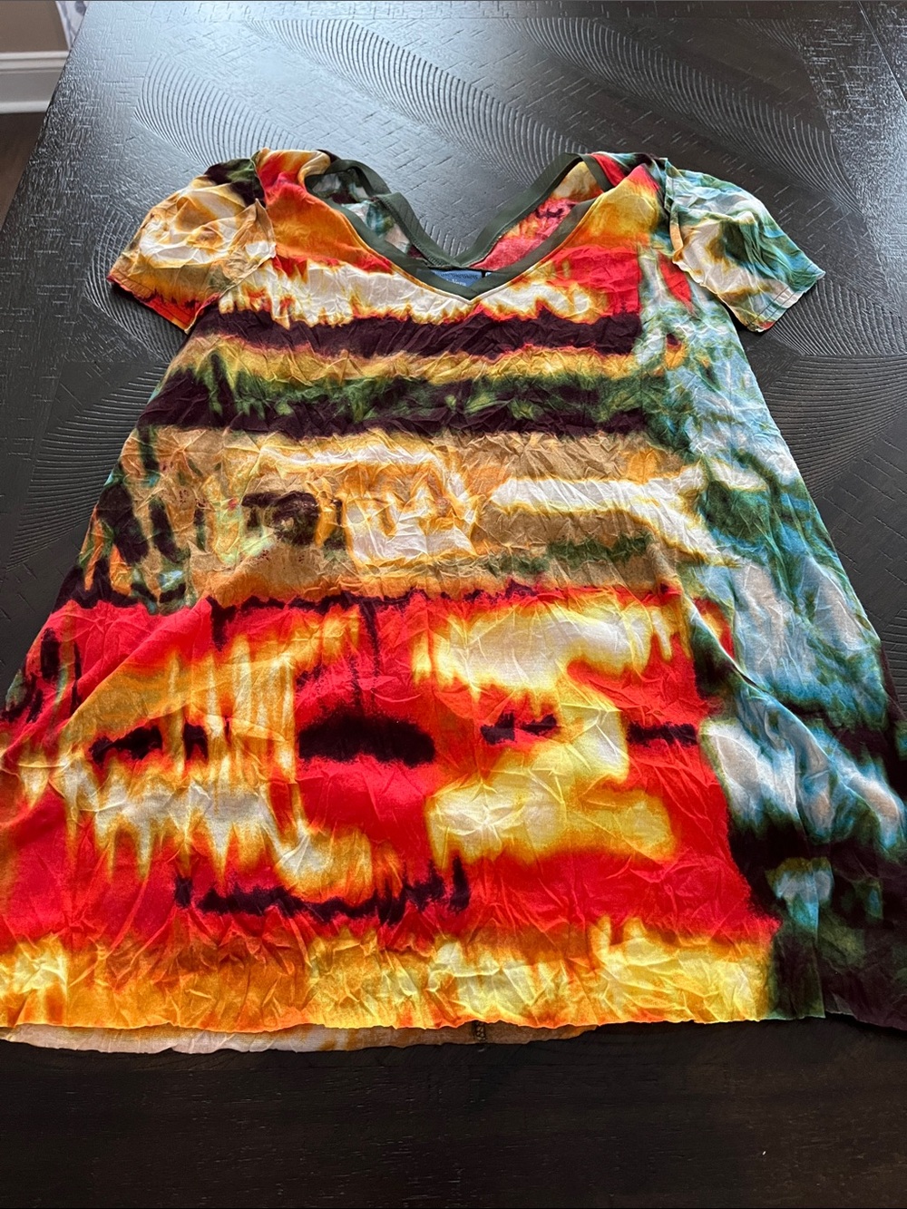 Women's V-Neck Tie-Dye Tunic Top in Red, Yellow, Green